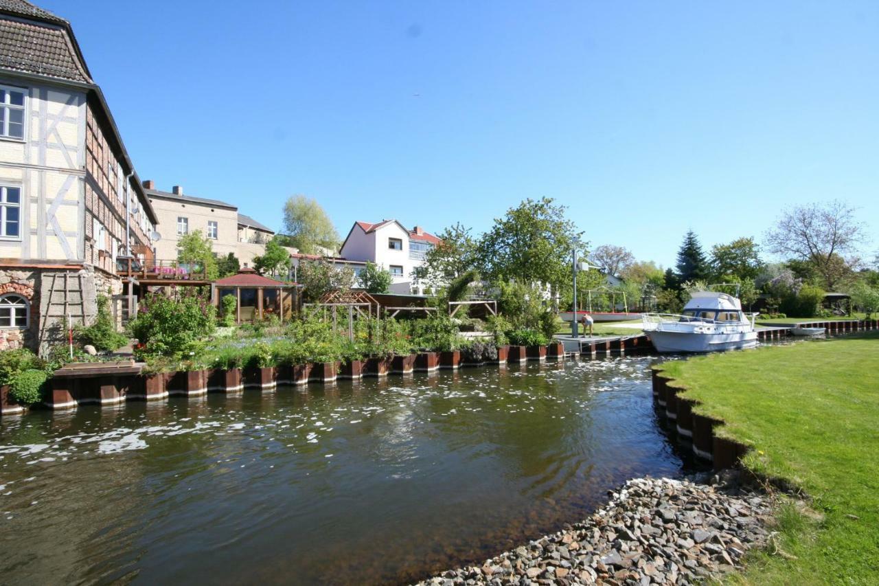 Schoene 3Zimmer Ferienwohnung Direkt Am Baalensee Furstenberg-Havel Exterior photo